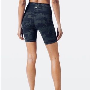 Lululemon Wunder Train HR Camo Shorts